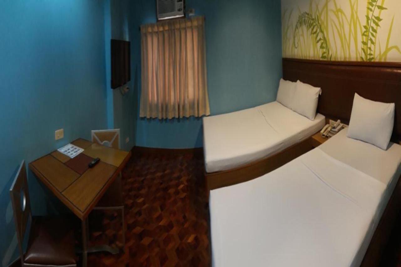 Park Bed And Breakfast Hotel パサイ エクステリア 写真